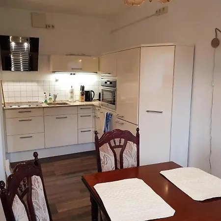 Am Landschaftsschutzgebiet, 3 Zimmer, Mietvertrag Obligatorisch *
