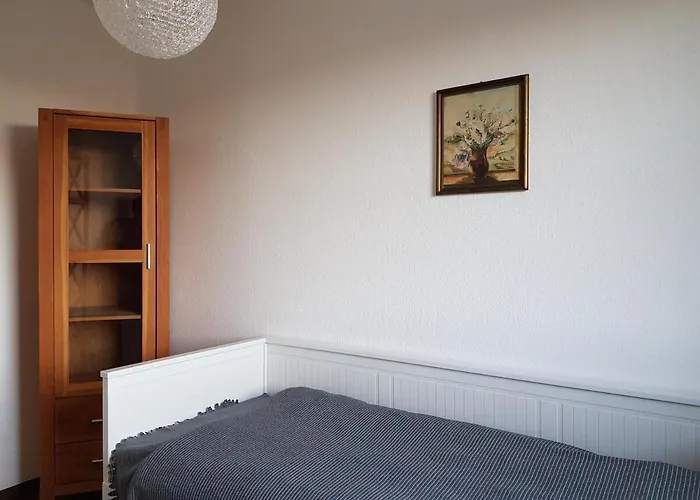 Am Landschaftsschutzgebiet, 3 Zimmer, Mietvertrag Obligatorisch アパート *